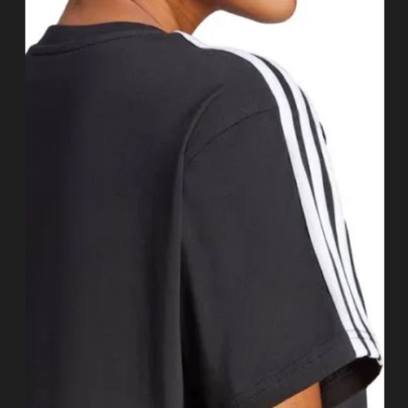 NWT Adidas Essentials 3 Stripe Cropped Tee in Pink Coral Size Medium - Picture 3 of 6